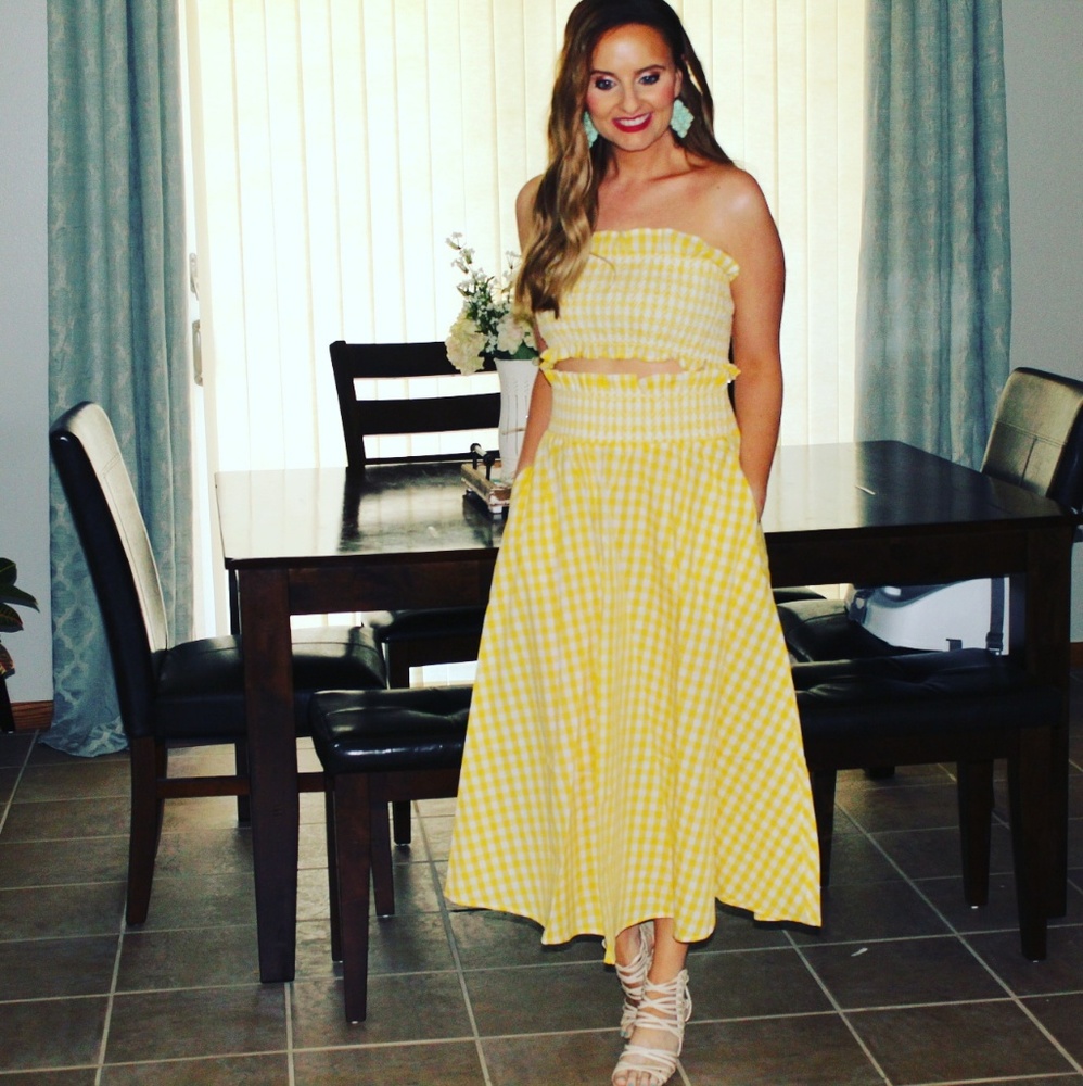 Matching skirt set - Picture 4 of 4